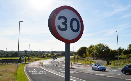 30mph sign on the Stoke Gifford By-Pass.