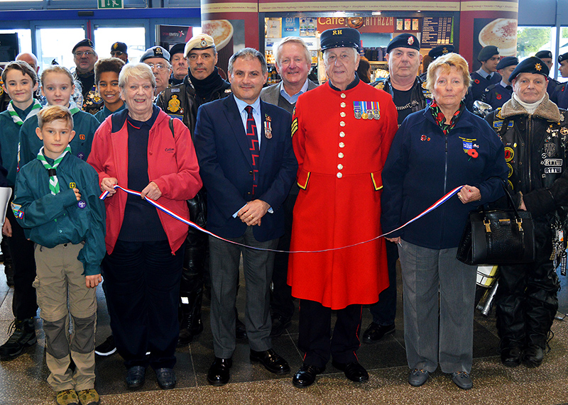 Photo of the Poppy Appeal Launch with (centre) Jack Lopresti MP and Chelsea Pensioner Dennis Morgan.