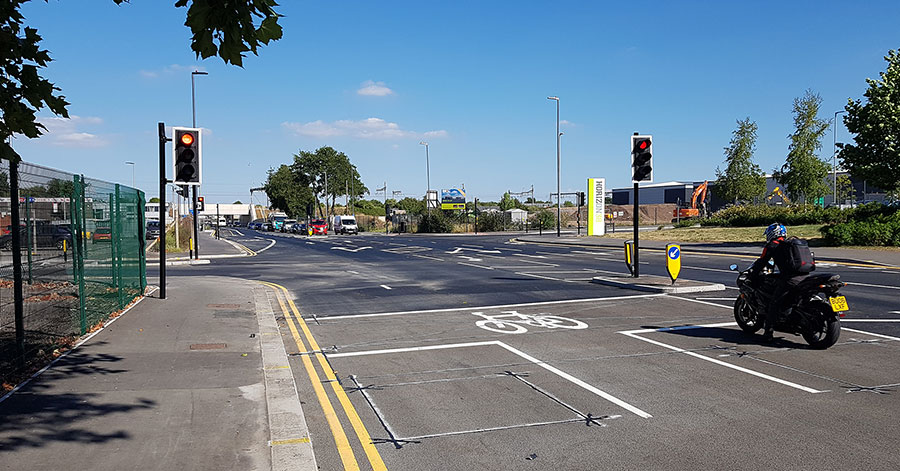 Photo of a light-controlled junction.